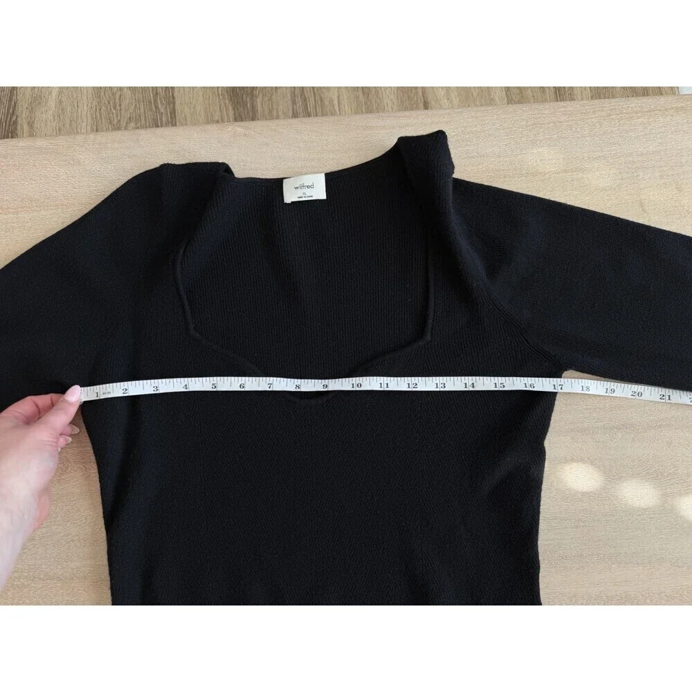 Aritzia Wilfred Tuscany Sweater Sweetheart Neckline in Black Size XL
